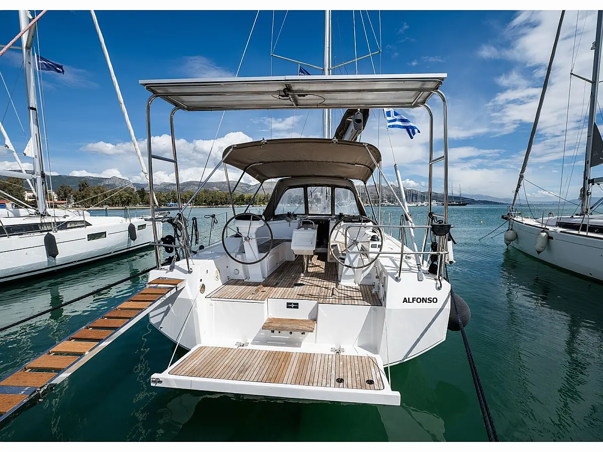 Bavaria C38