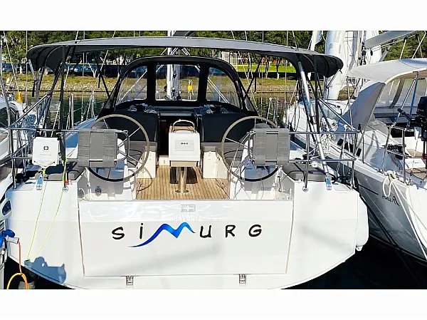 Bavaria C38