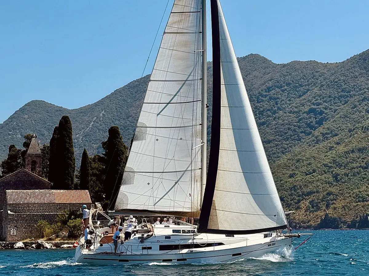 Bavaria Cruiser 46