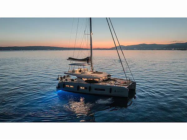 Lagoon 55