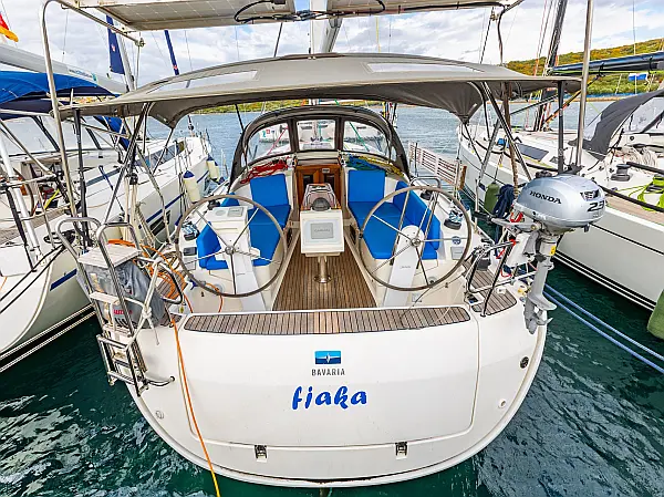 Bavaria Cruiser 37