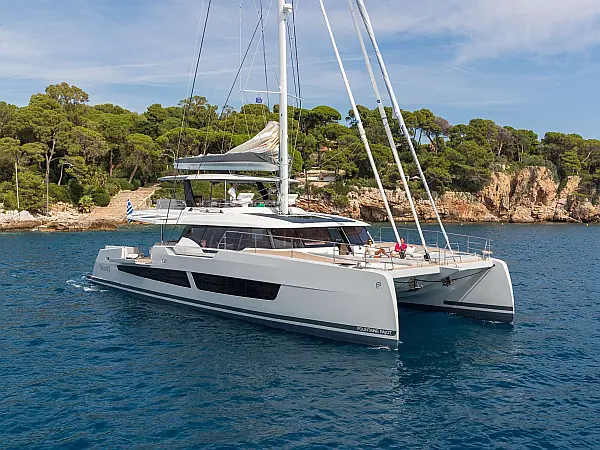 Fountaine Pajot Thira 80